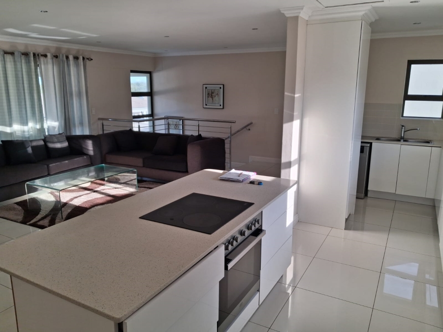 To Let 3 Bedroom Property for Rent in Winterstrand Eastern Cape